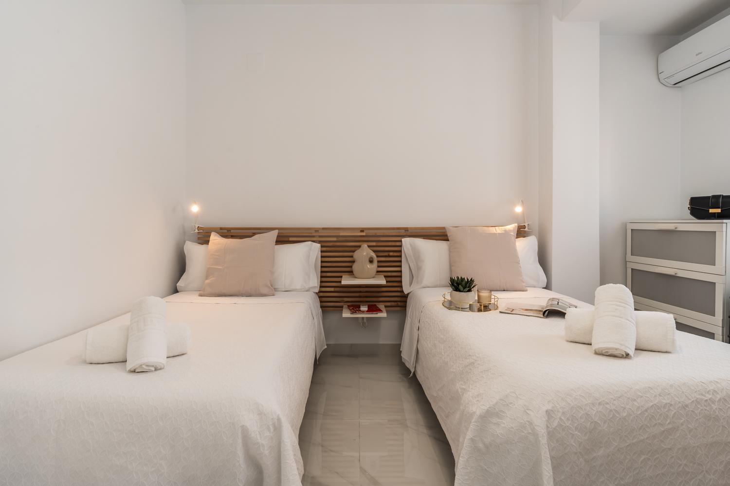 Tuguest Alhamar Apartment Granada Exterior foto